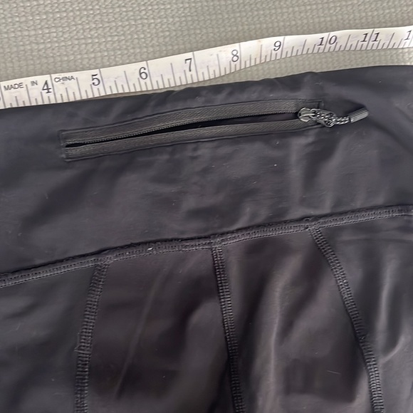 lululemon athletica cropped leggings size 2 - Picture 5 of 8